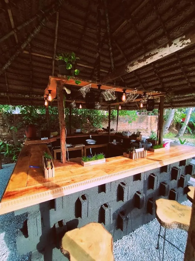 萨塔海滩豪华酒店 瓦尔卡拉