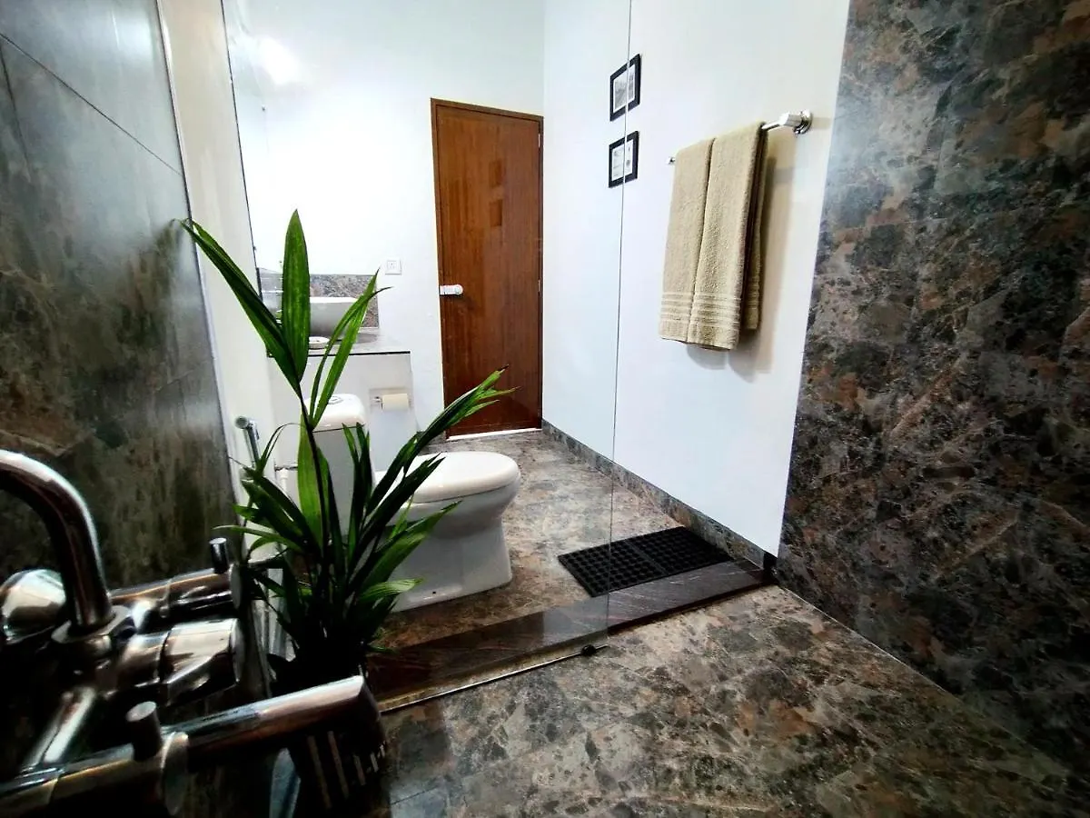 Hotel Satta Beach Deluxe Varkala
